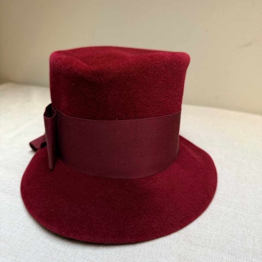 Vintage Peachbloom Velour Red Bucket Hat With Gross Grain Ribbon - Picture 8 of 9